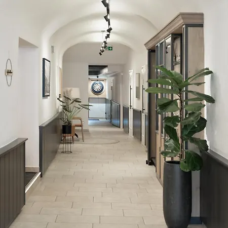 Casa de hóspedes Fruhstuckshotel Scharinger 3*