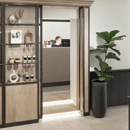 Pensionat Fruhstuckshotel Scharinger 3*