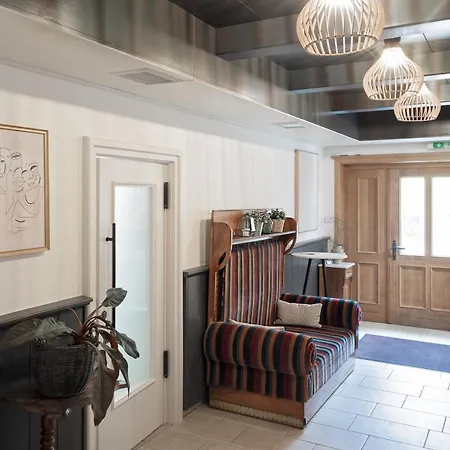 Casa de hóspedes Fruhstuckshotel Scharinger Haag am Hausruck