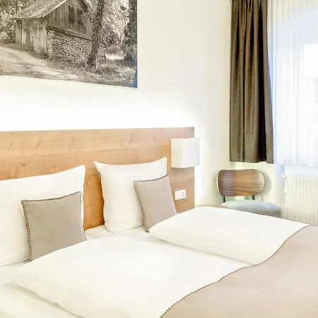 Casa de hóspedes Fruhstuckshotel Scharinger Haag am Hausruck