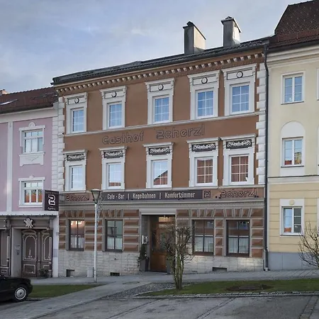 Fruhstuckshotel Scharinger Haag am Hausruck