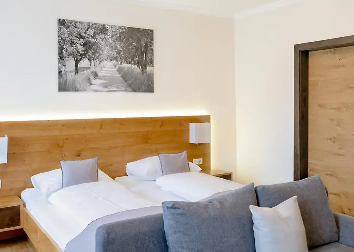 Fruhstuckshotel Scharinger Gæstehus 3*